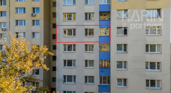 SVETLÝ ČIASTOČNE ZREKONŠTRUOVANÝ 3I BYT S LODŽIOU A PIVNICOU
