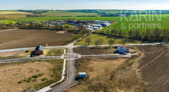 Stavebný pozemok 559 m² v obci Dlhá