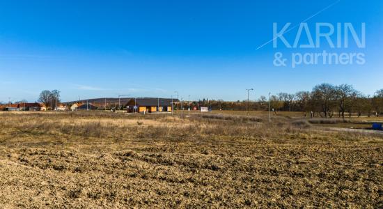 Stavebný pozemok 559 m² v obci Dlhá