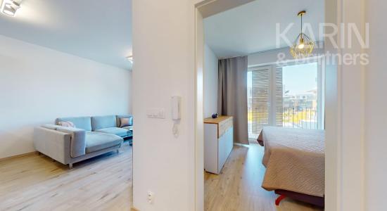 SLNEČNICE VILADOMY- 2-IZBOVÝ BYT S VEĽKOU LODŽIOU A PARKOVANÍM
