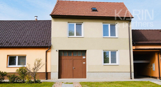 NA PREDAJ 5i RODINNÝ DOM S POZEMKOM 1 650 M² – KOPČANY