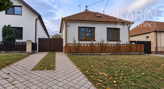 5-izbový dvojgeneračný rodinný dom s dvoma samostatnými vstupmi– VEĽKÝ GROB