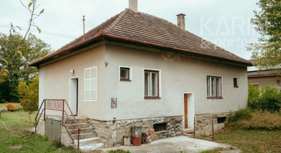 RD S VEĽKÝM POZEMKOM V POKOJNOM PROSTREDÍ STAREJ MYJAVY