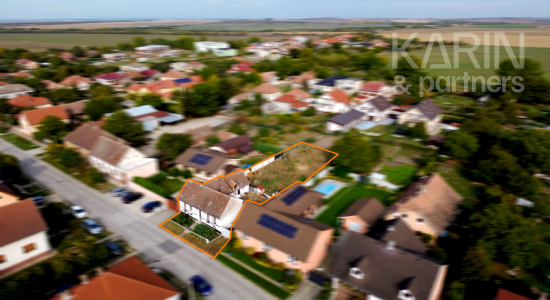 Dom s veľkým potenciálom v Gbeloch – bývanie, chalupa alebo pozemok na výstavbu