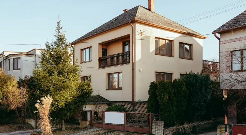 Rodinný dom v obci Lakšárska Nová Ves