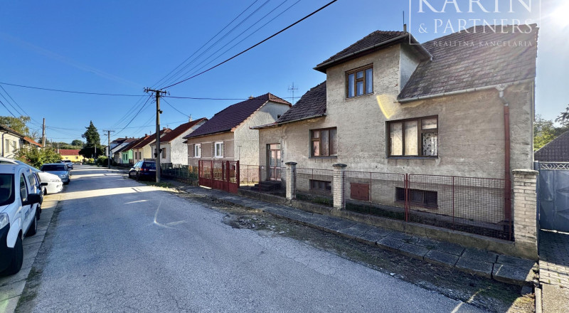 4-izbový rodinný dom, Petrova Ves