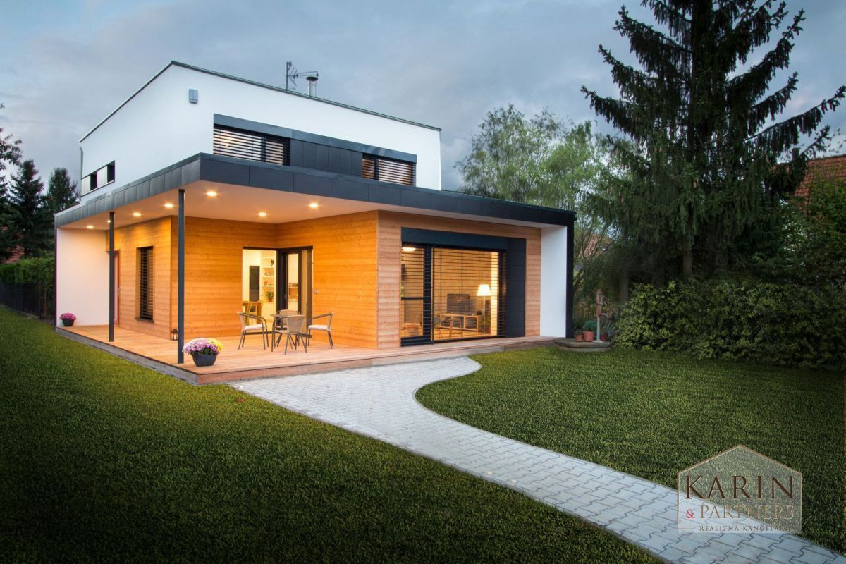 HĽADÁM RODINNÝ DOM S POZEMKOM PRE KONKRÉTNEHO KLIENTA