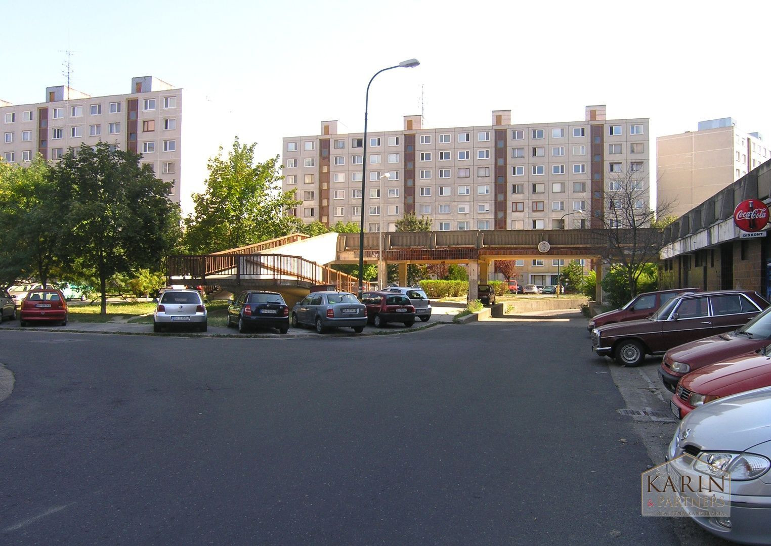 Hľadám súrne pre konkrétneho klienta 4 izbový byt v BA-V