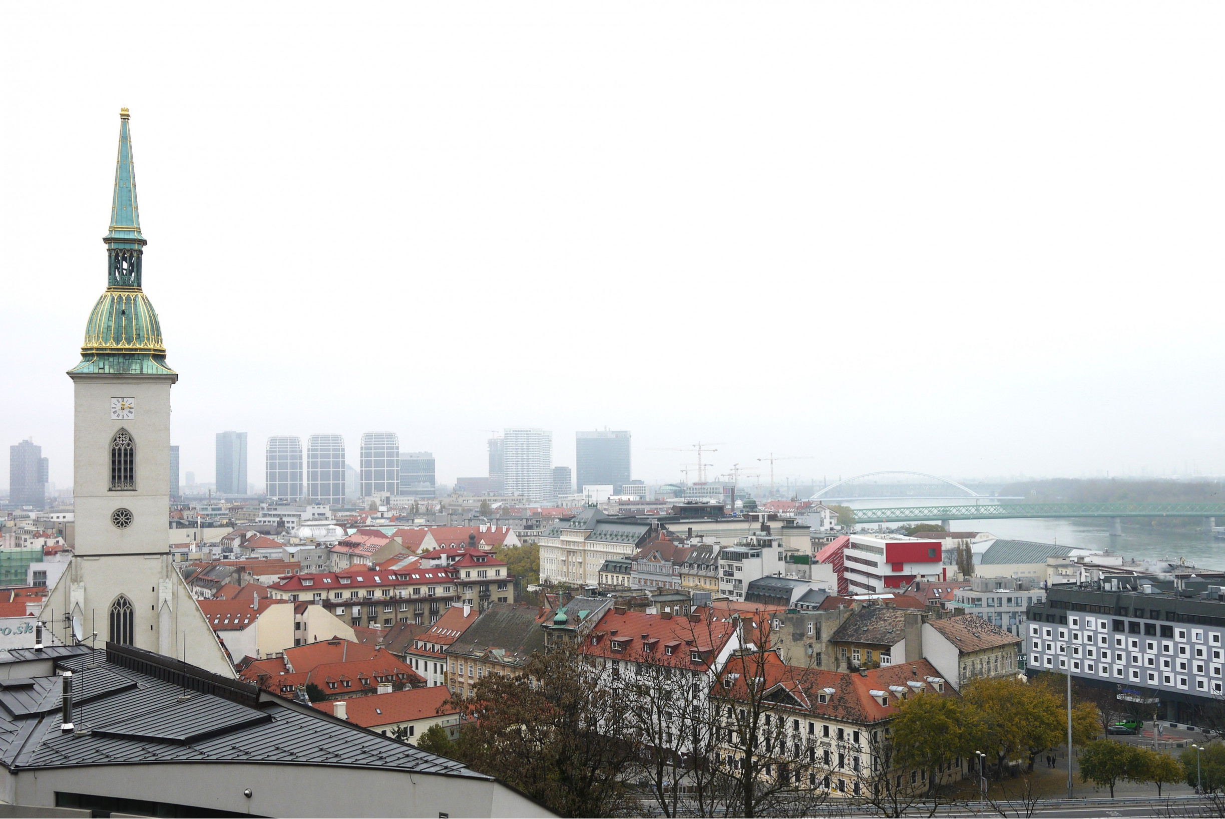 Predaj - Rodinný dom na Hradnom kopci - Investičná príležitosť - BA I