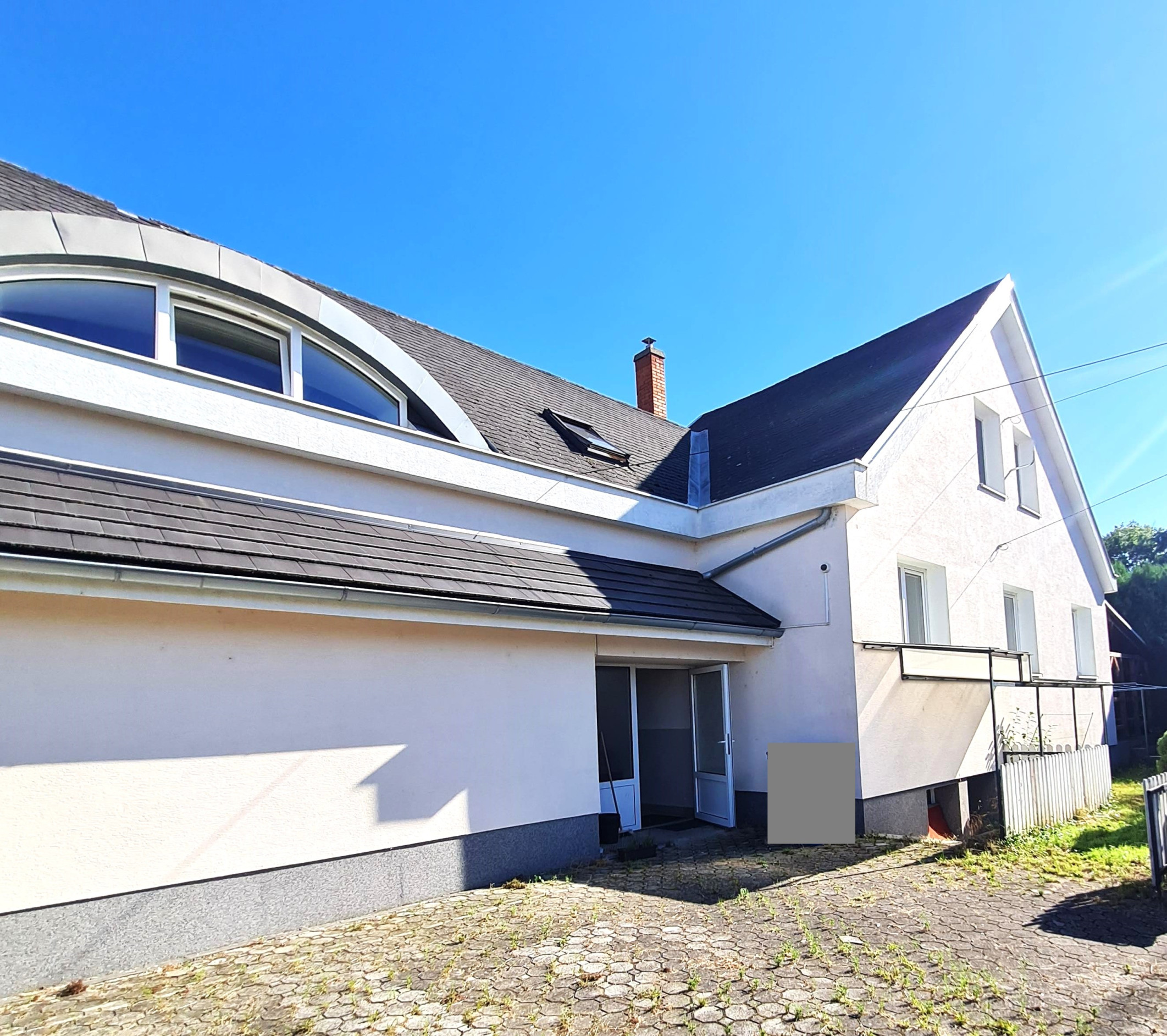 Predaj rodinný dom Dunakiliti - bývanie / podnikanie