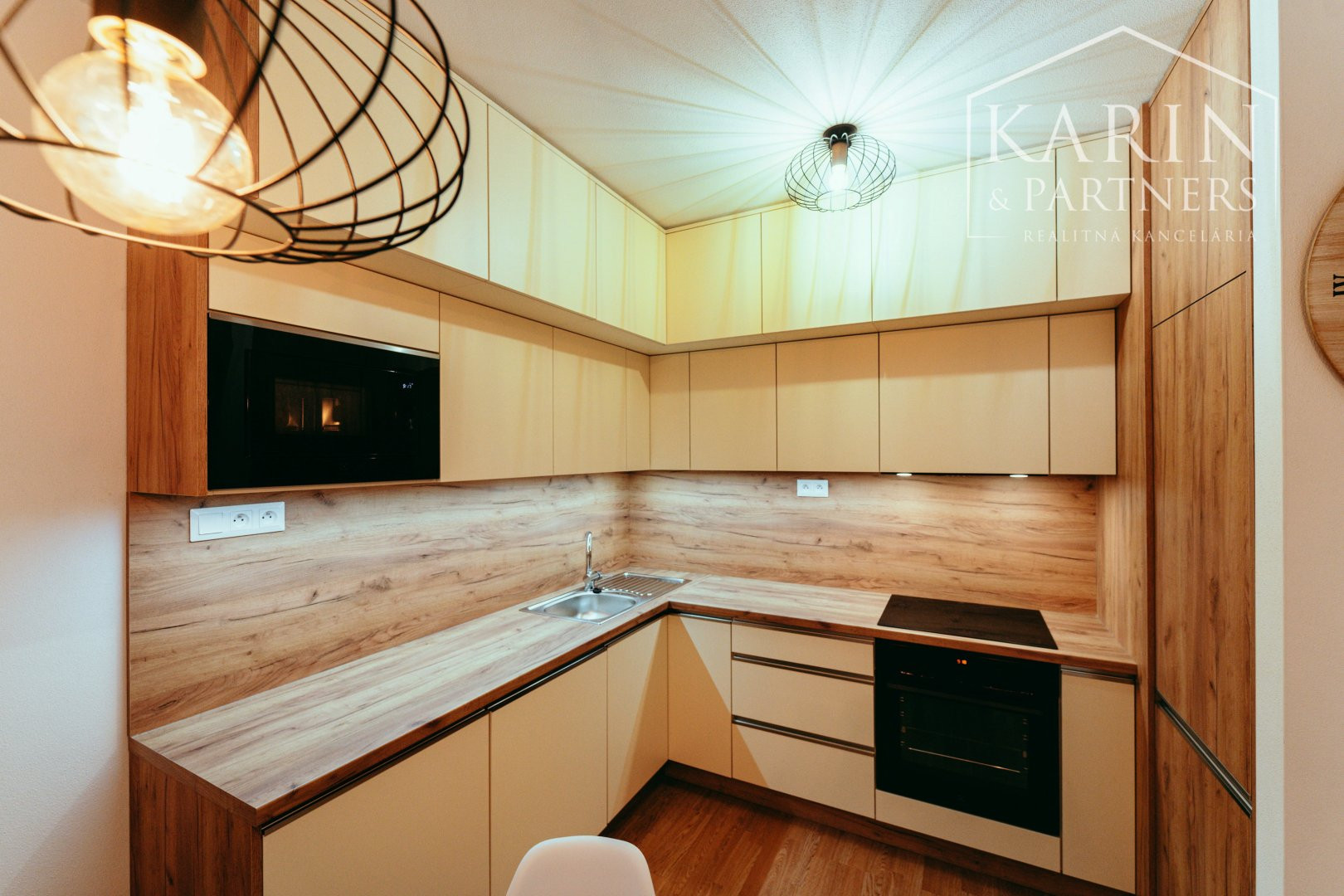 Hľadáme: Rodinný dom v okresnom meste Skalica / mesto Holíč