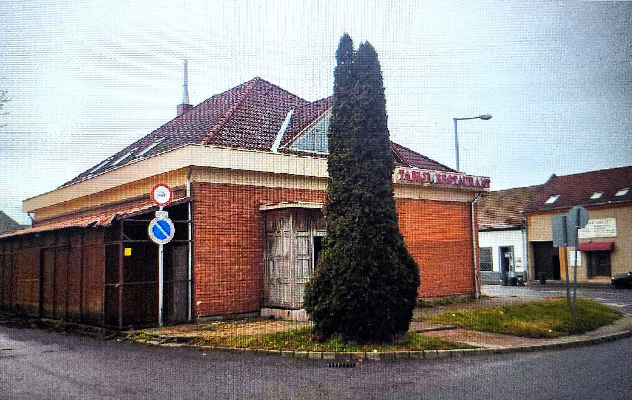 Predaj -  Komerčný objekt  v Mosonmagyaróvár – Maďarsko