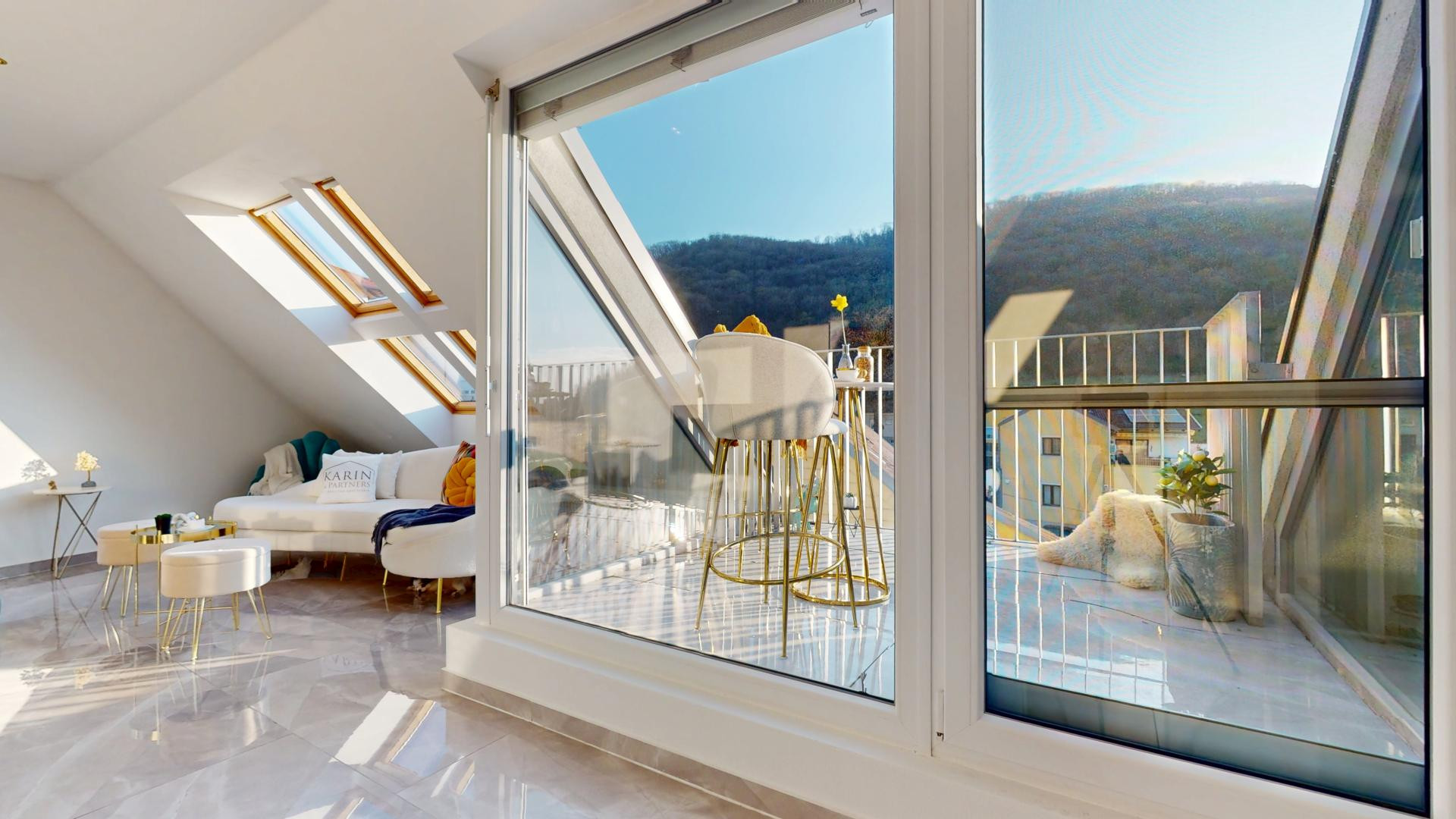 3i byt pod hradom Hainburg | terasa s výhľadom | parking