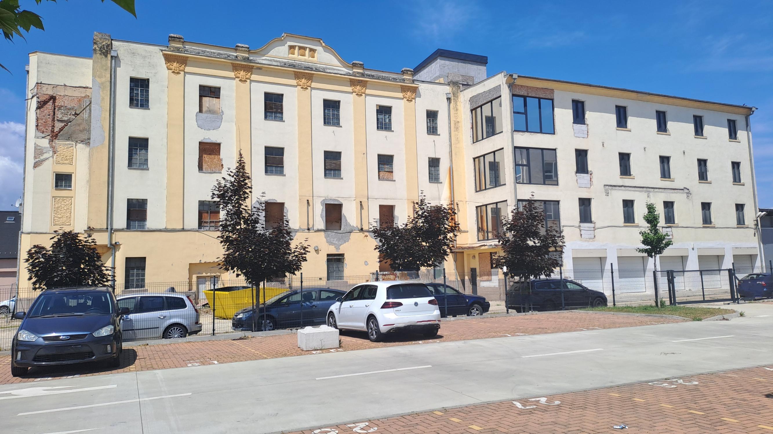 Na predaj historická budova, Piešťany, areál „Mlynov“