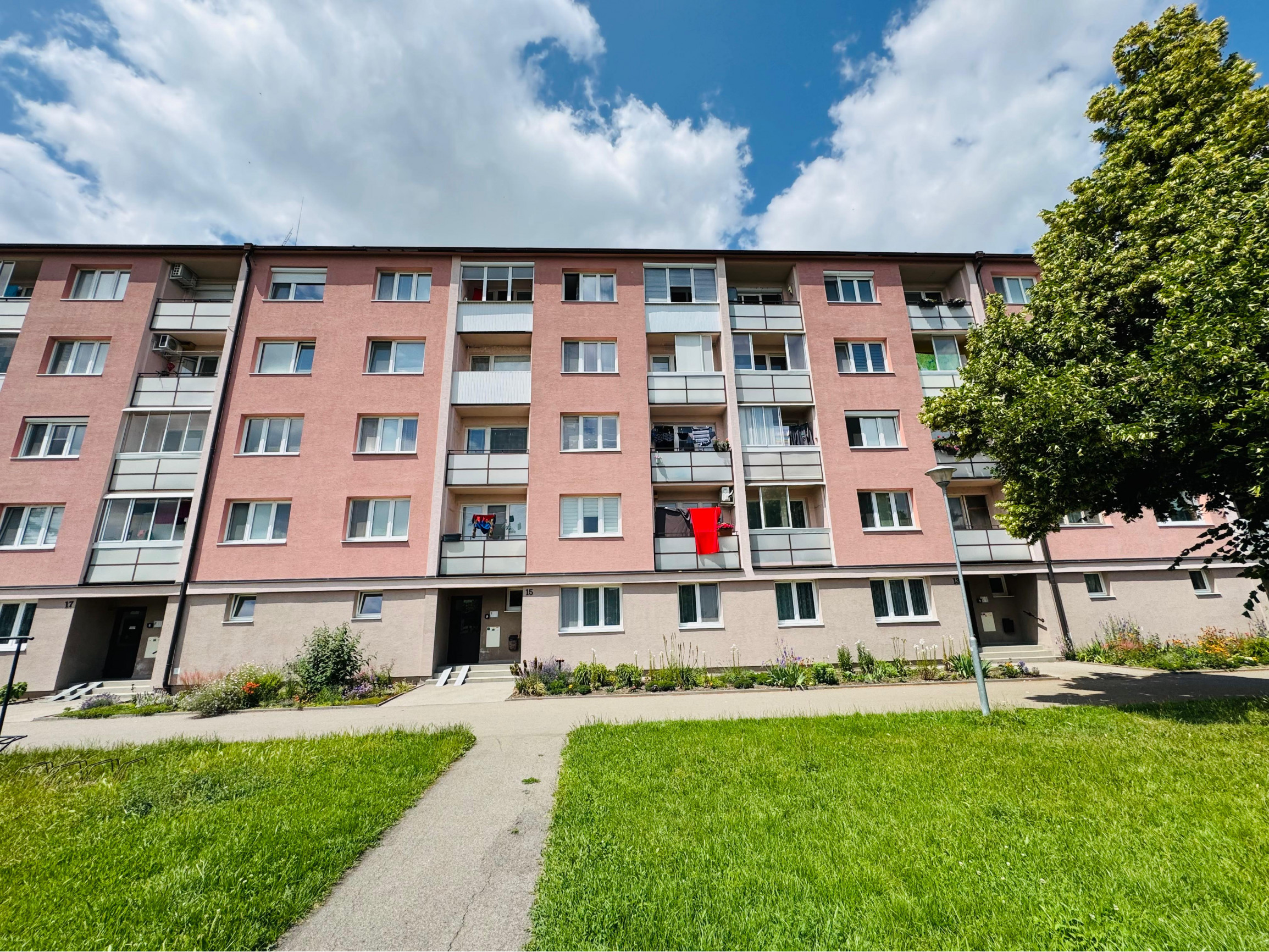 ZARIADENÝ 3i BYT V CENTRE, MALLÉHO ULICA – SKALICA