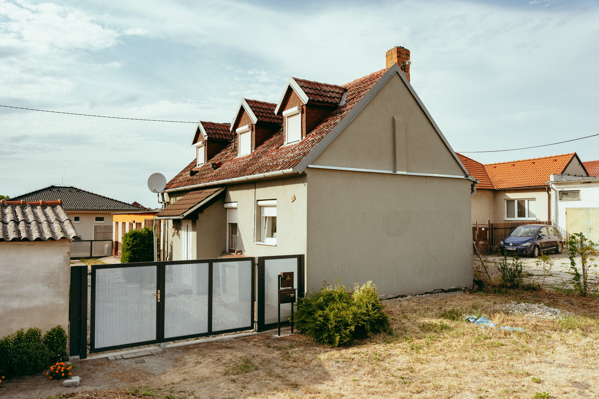 REZERVOVANÉ: 4i rodinný dom s podkrovnými izbami v obci Kúty