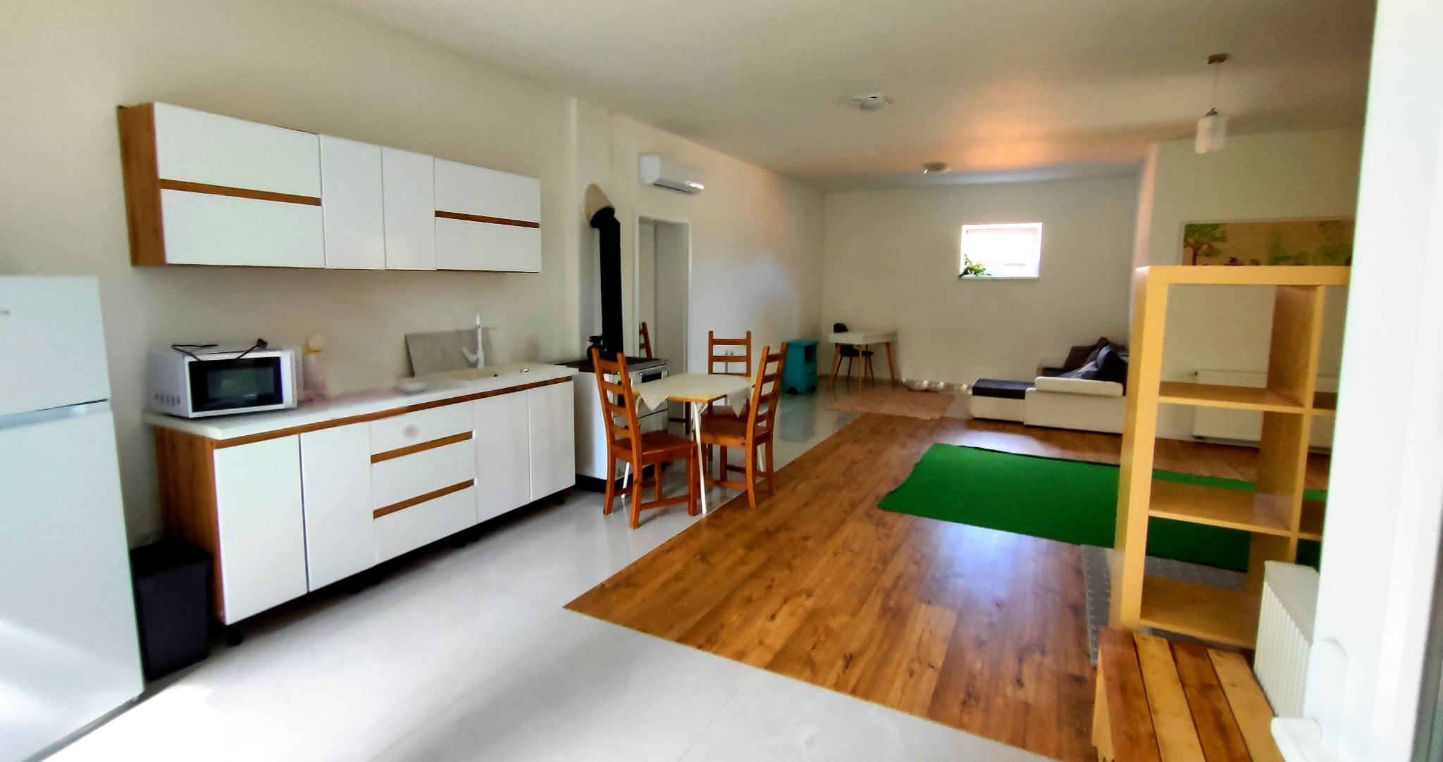 Na predaj novostavba priestranný 3-izbový rodinný dom po rekonštrukcii – Nesvady