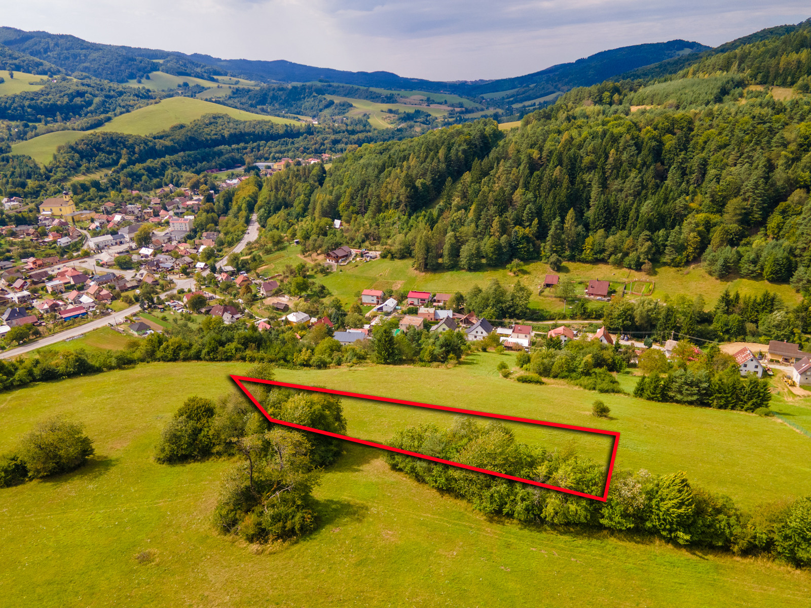 Pozemok s panoramatickými výhľadmi v Lysej pod Makytou 3345m²