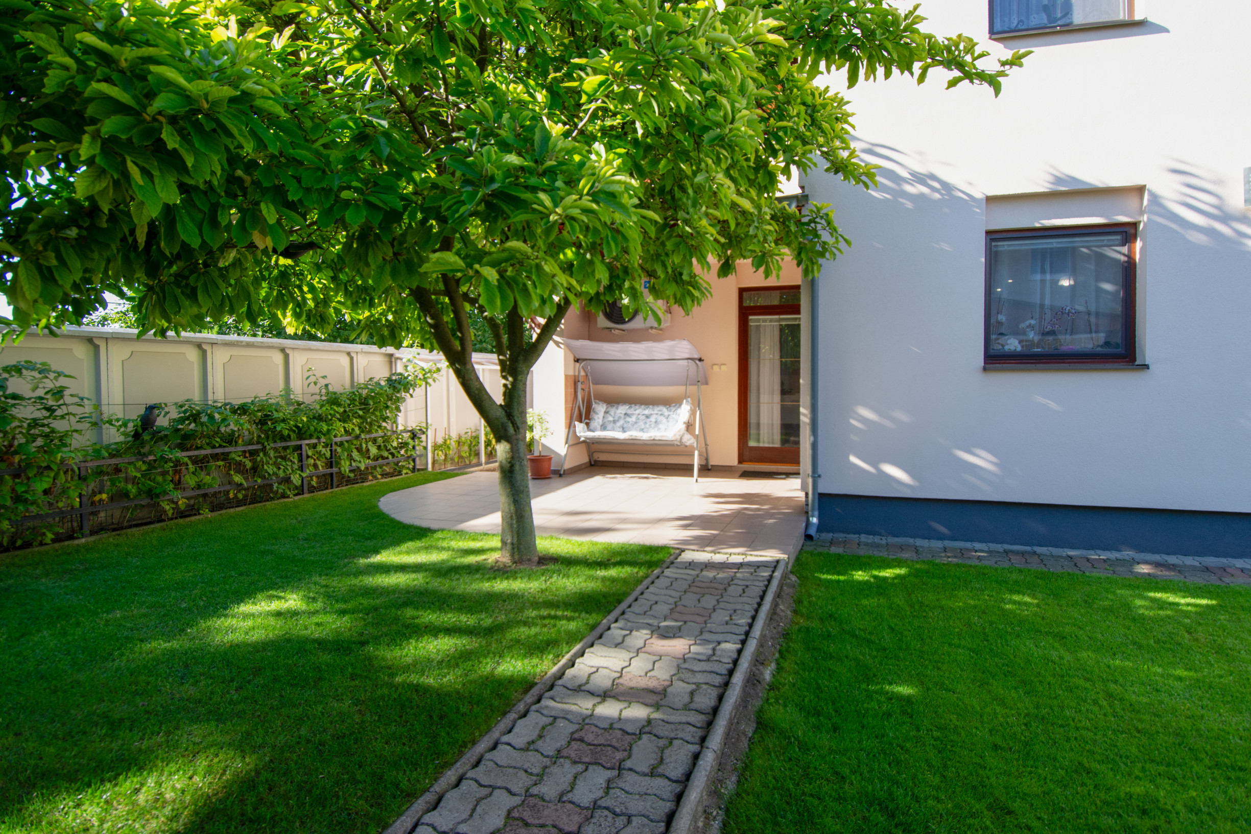 Na predaj krásny a priestranný  rodinný dom, Šamorín-Mliečno