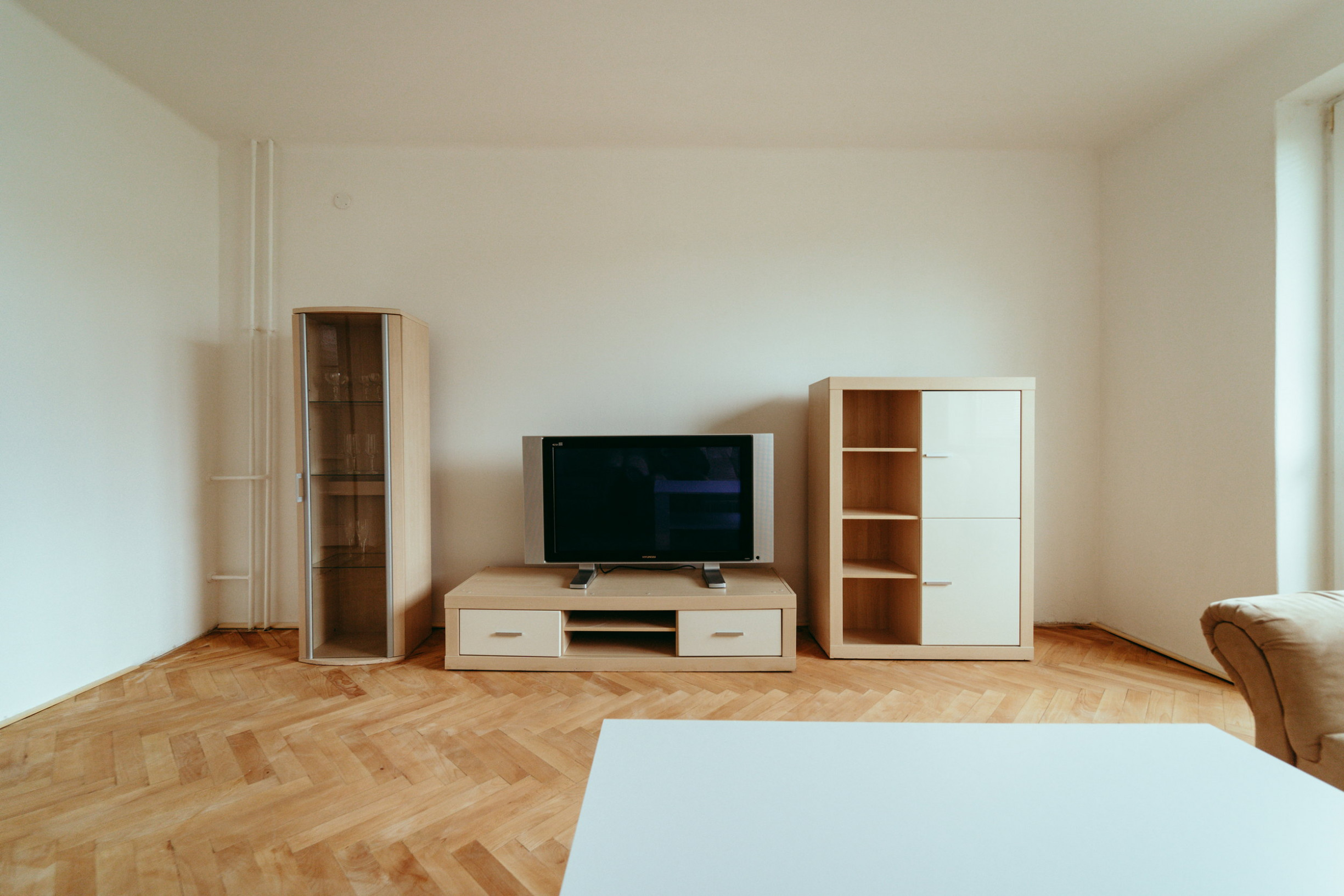 INVESTIČNÝ 3i BYT NA PREDAJ, M. NEŠPORA, HOLÍČ