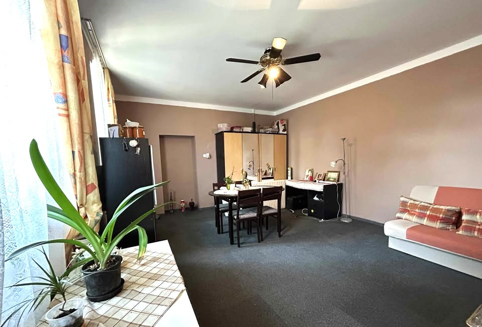 Predaj – Veľkometrážny 4 izbový byt – Rajka – Maďarsko