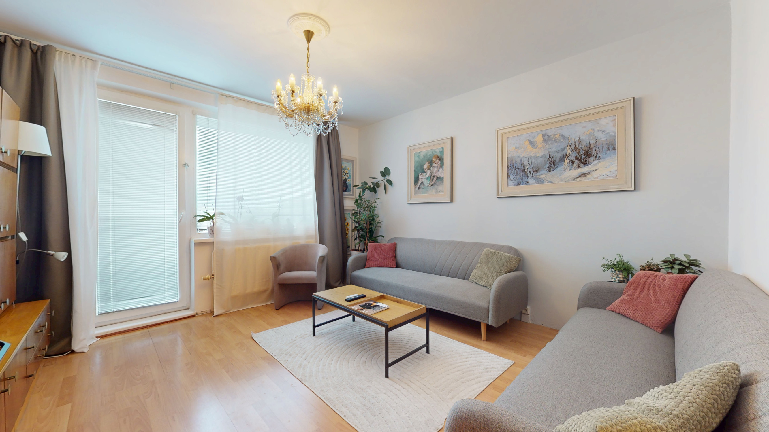 Kompletne zrekonštruovaný zariadený 3IB s loggiou a pivnicou