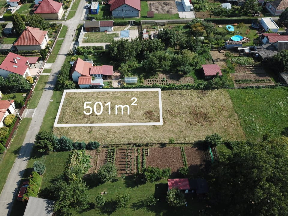 Stavebné pozemky v obci Poľný Kesov – ideálne miesto pre život aj investíciu!