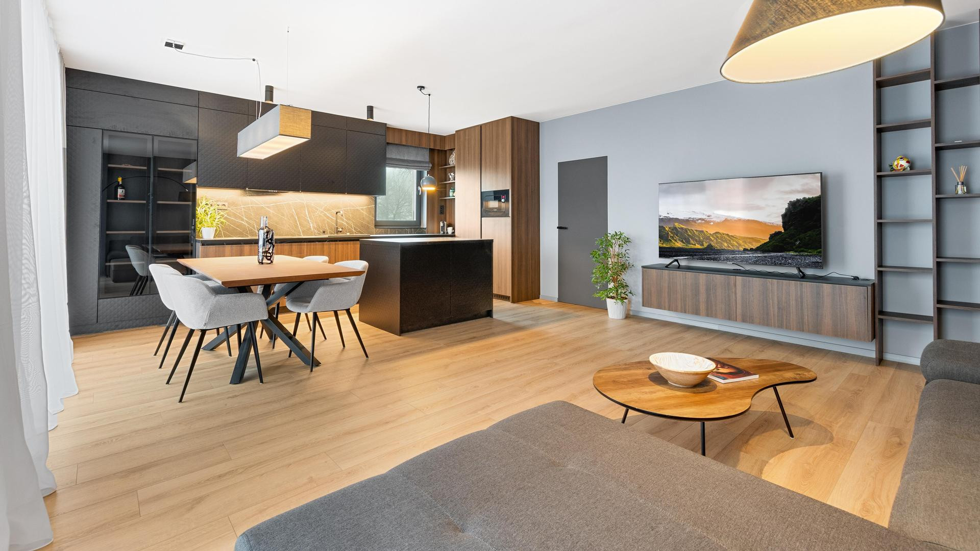 4 izbový byt pri Horskom parku na predaj