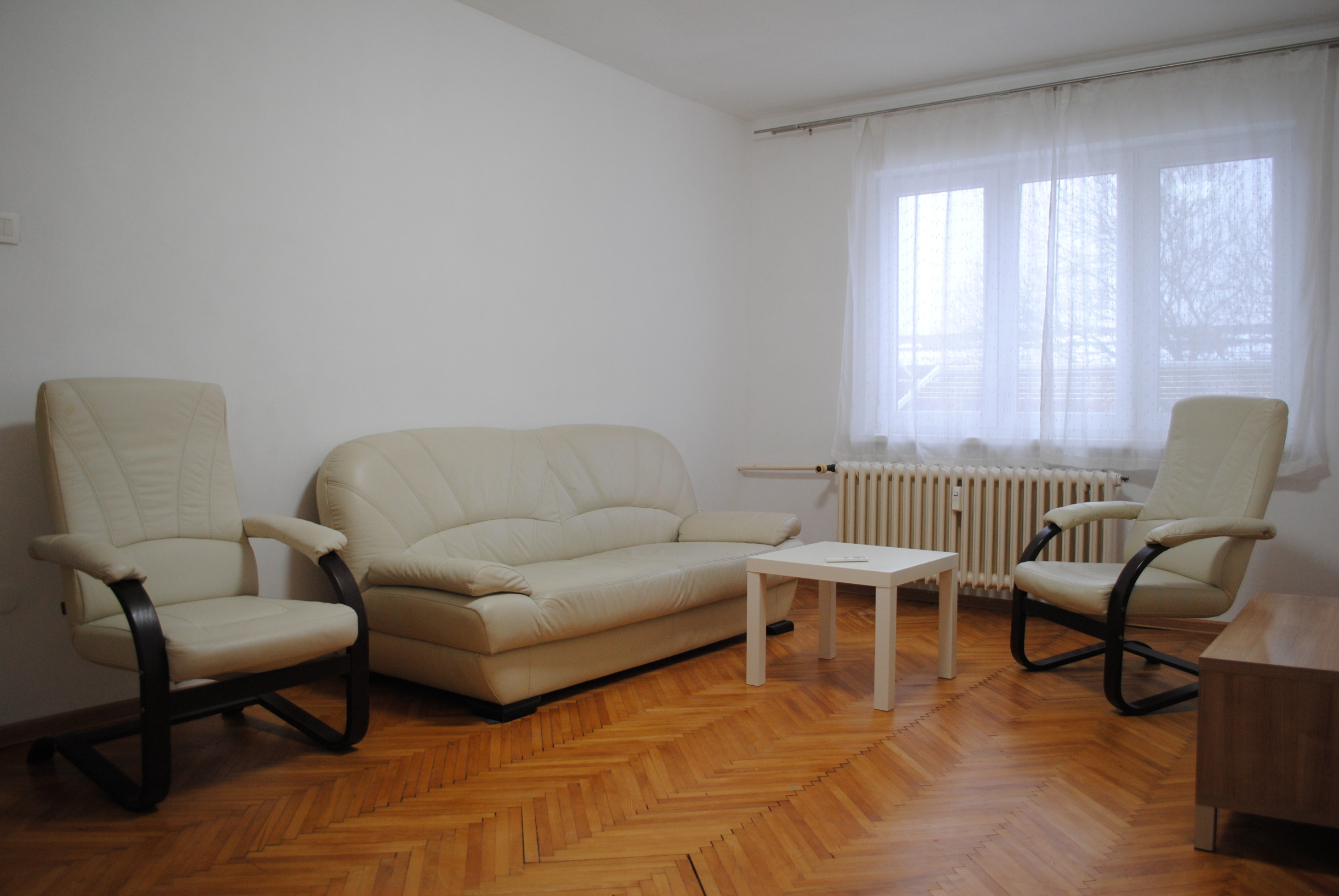 MODERNÝ – SLNEČNÝ 2 IZB. BYT V BREZNE