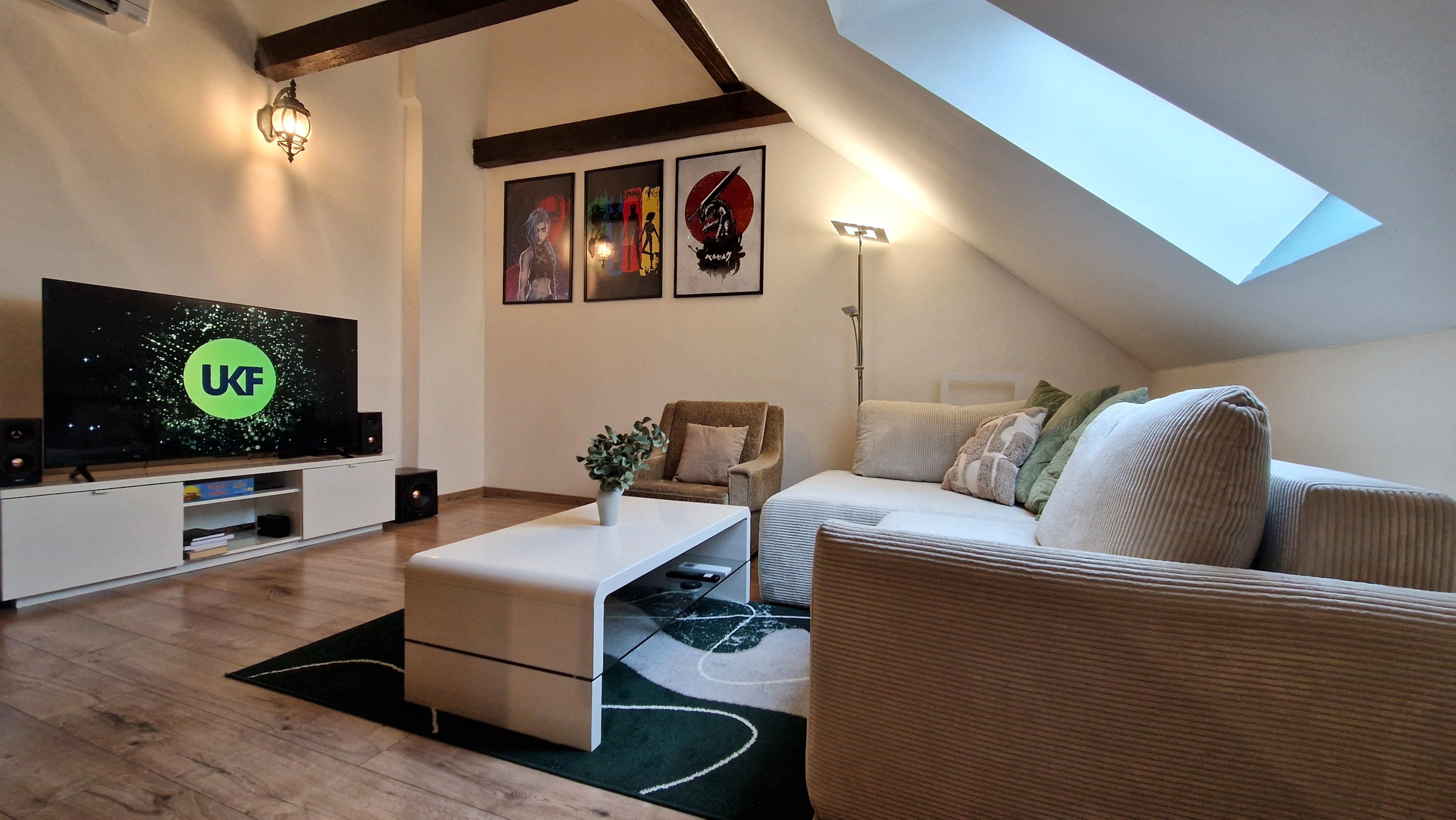 Zariadený 3 izbový byt s parkovaním v centre Rovinky