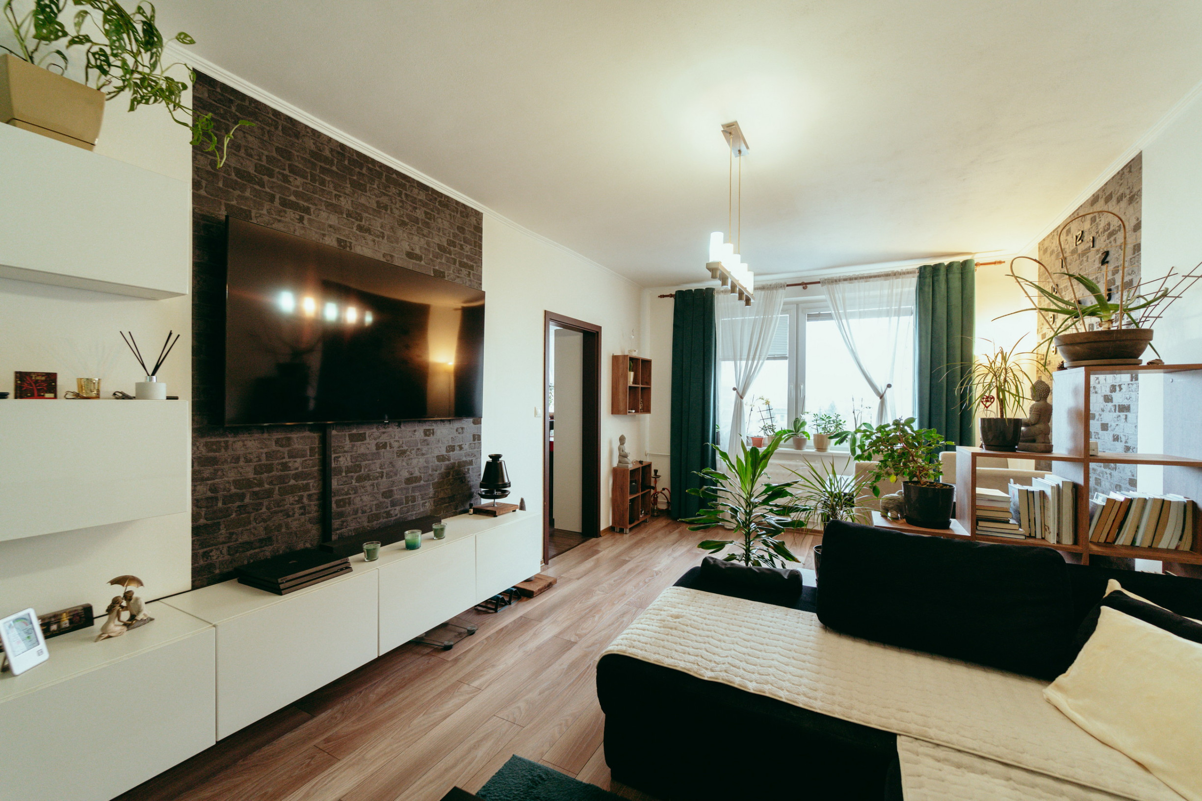 3i zrekonštruovaný, kompletne zariadený byt v centre mesta Malacky