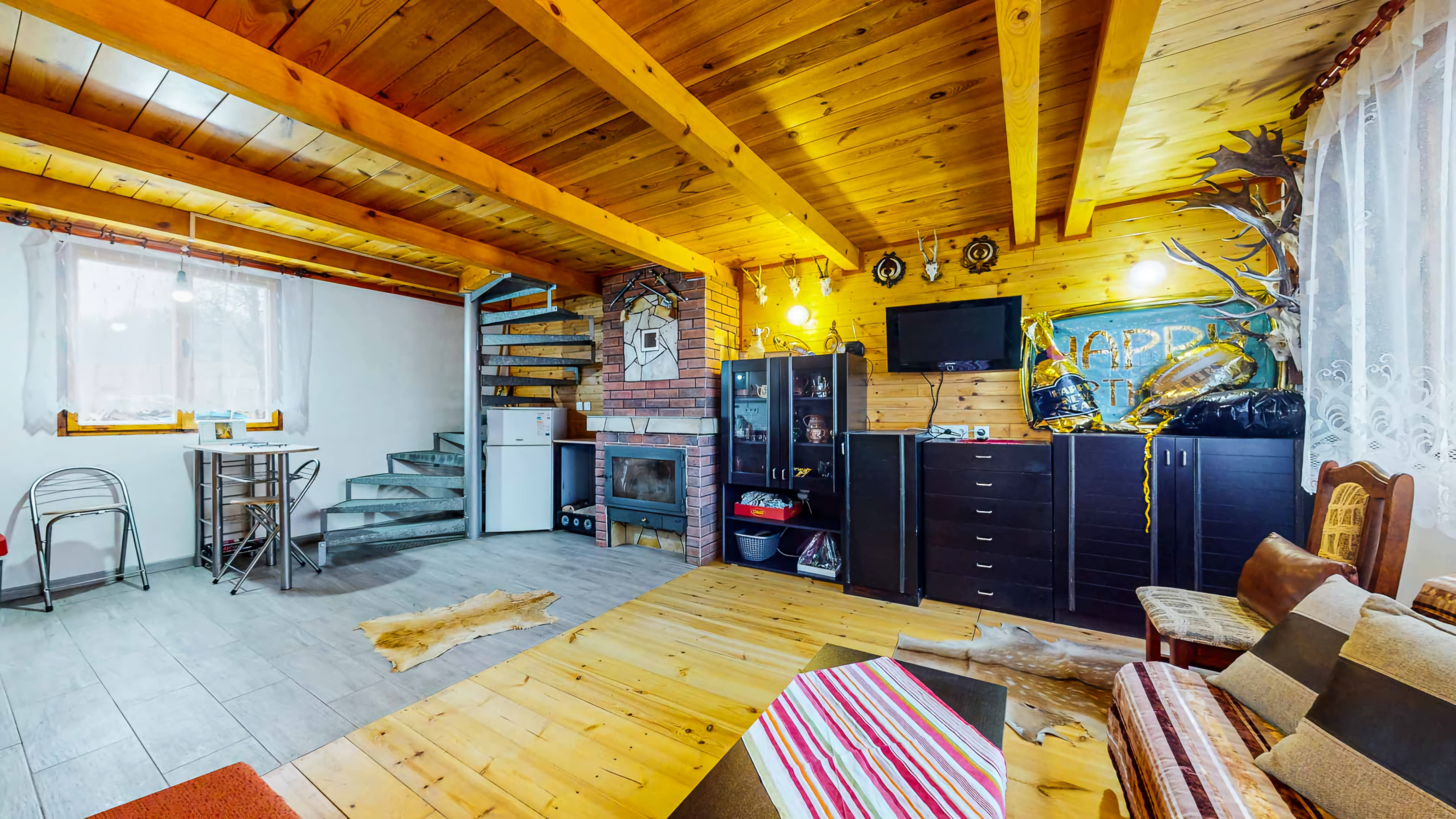 Štýlová drevenica v srdci Štiavnických vrchov – Kráľovce-Krnišov 20 minút od Banskej Štiavnice