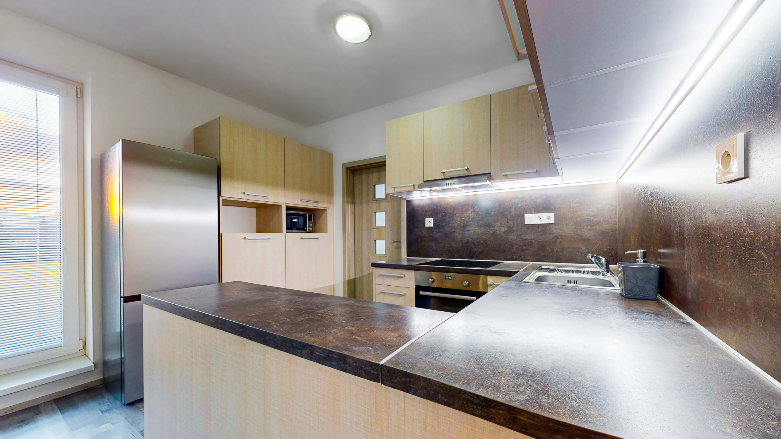 Štýlová novostavba v Kozárovciach – bývajte moderne s minimálnymi nákladmi!