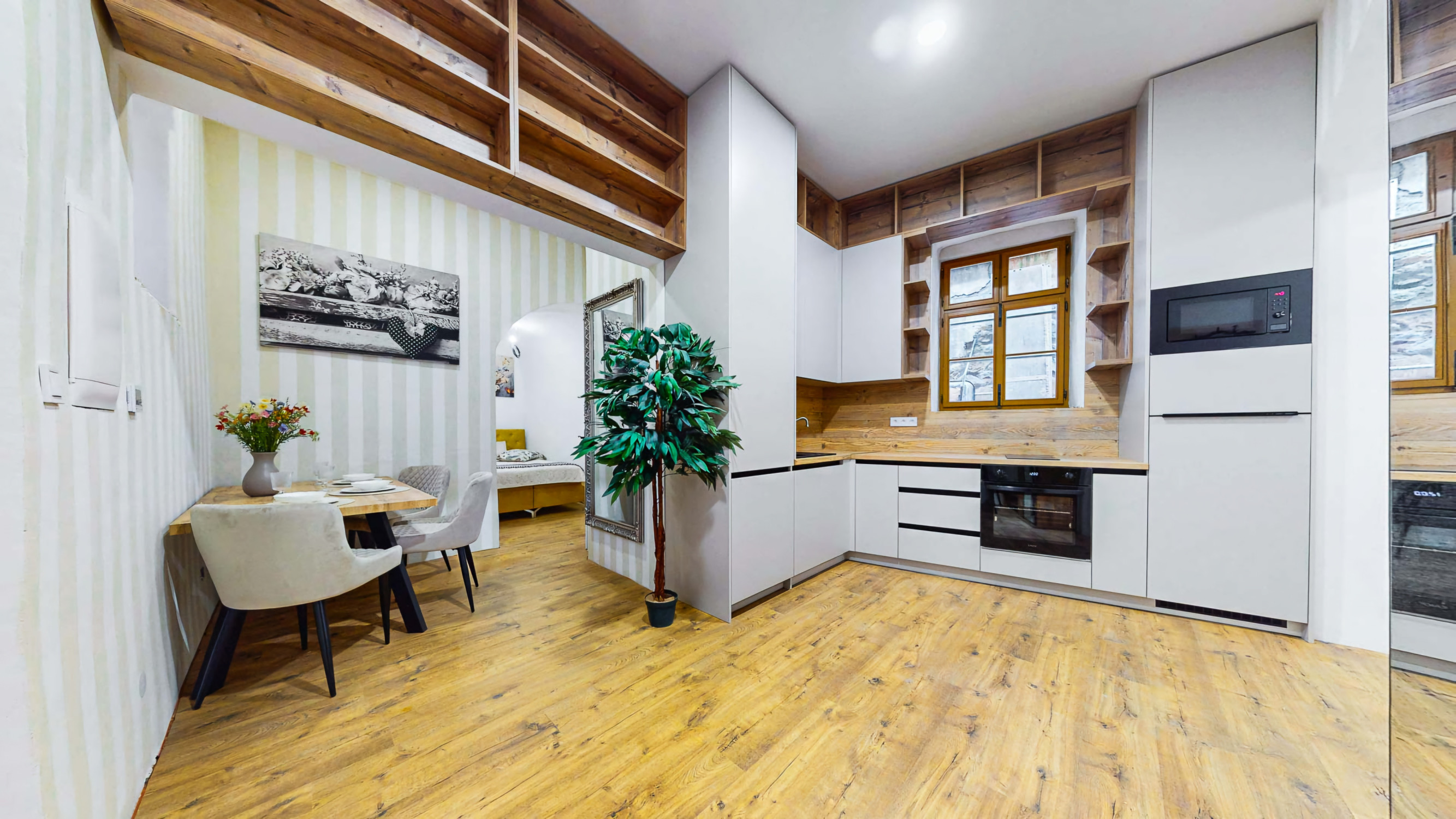 Váš súkromný kúsok histórie v Banskej Štiavnici – Kompletne zrekonštruovaný a zariadený byt