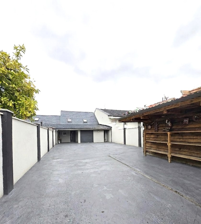 Predaj – Prízemný 5 izbový rodinný dom s obytným podkrovím – Bratislava II Ružinov mč. Trnávka.