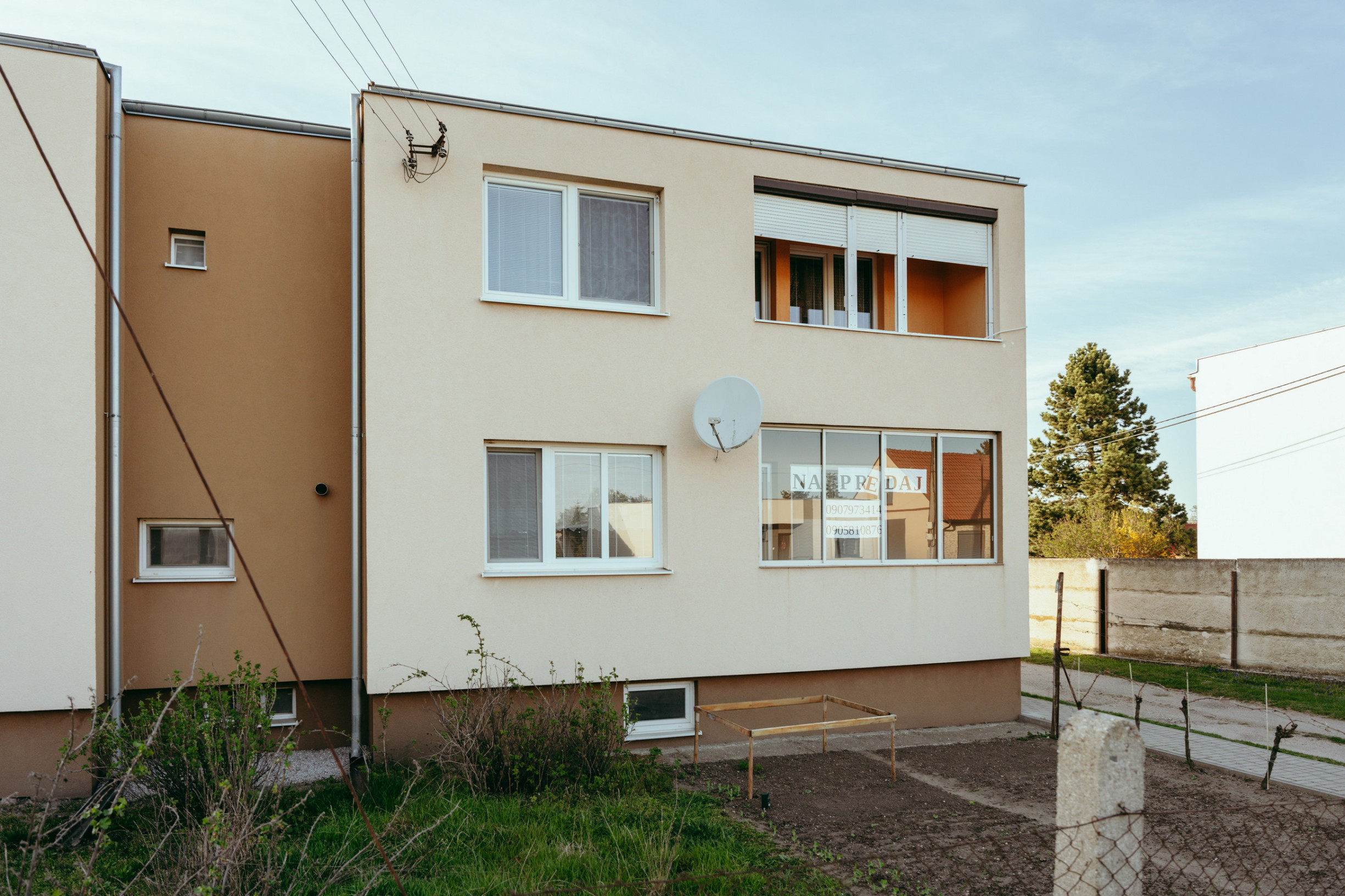 3i byt so záhradou a garážou v obci Brodské