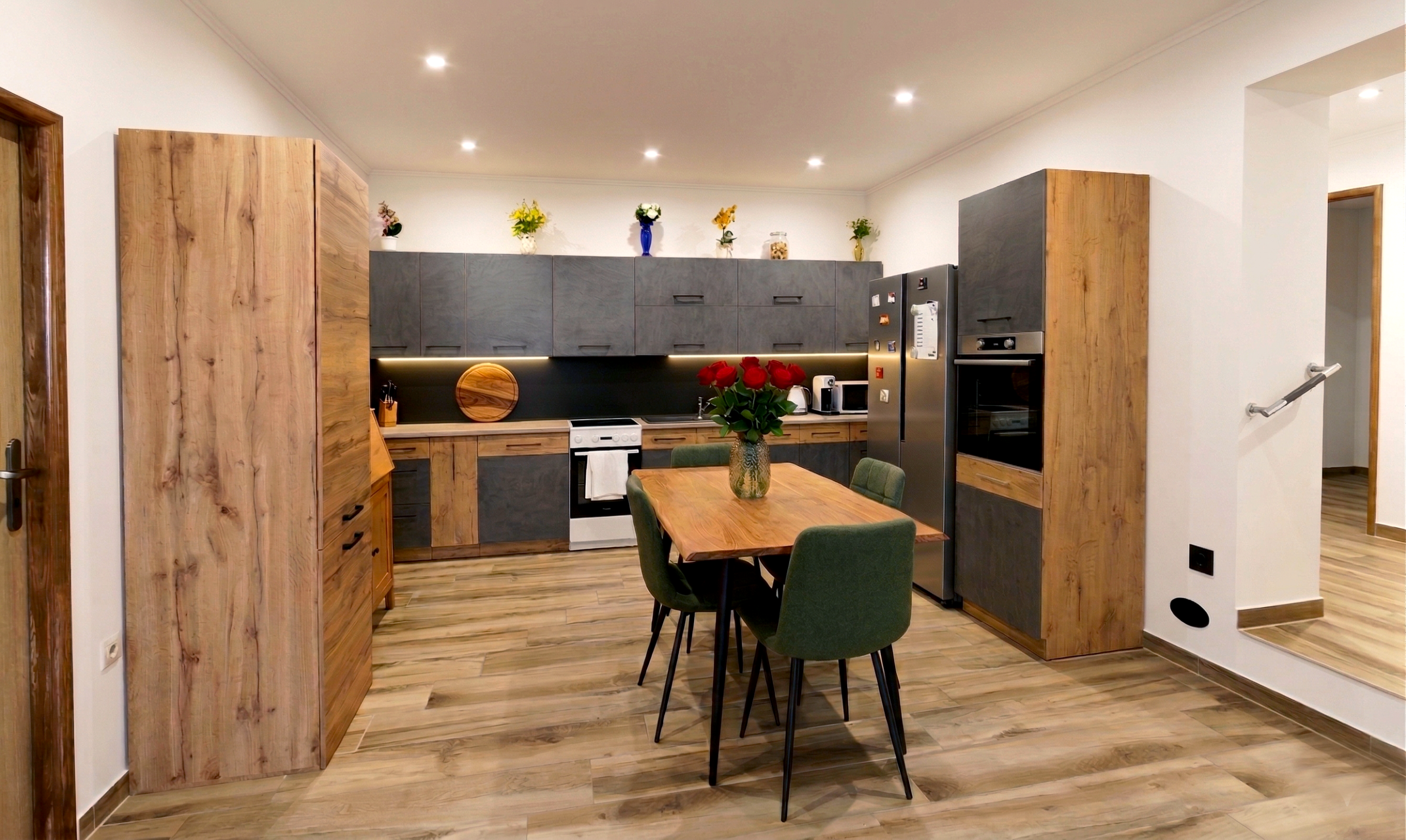 Zrekonštruovaný a zariadený 4-izbový rodinný dom v Kolárove