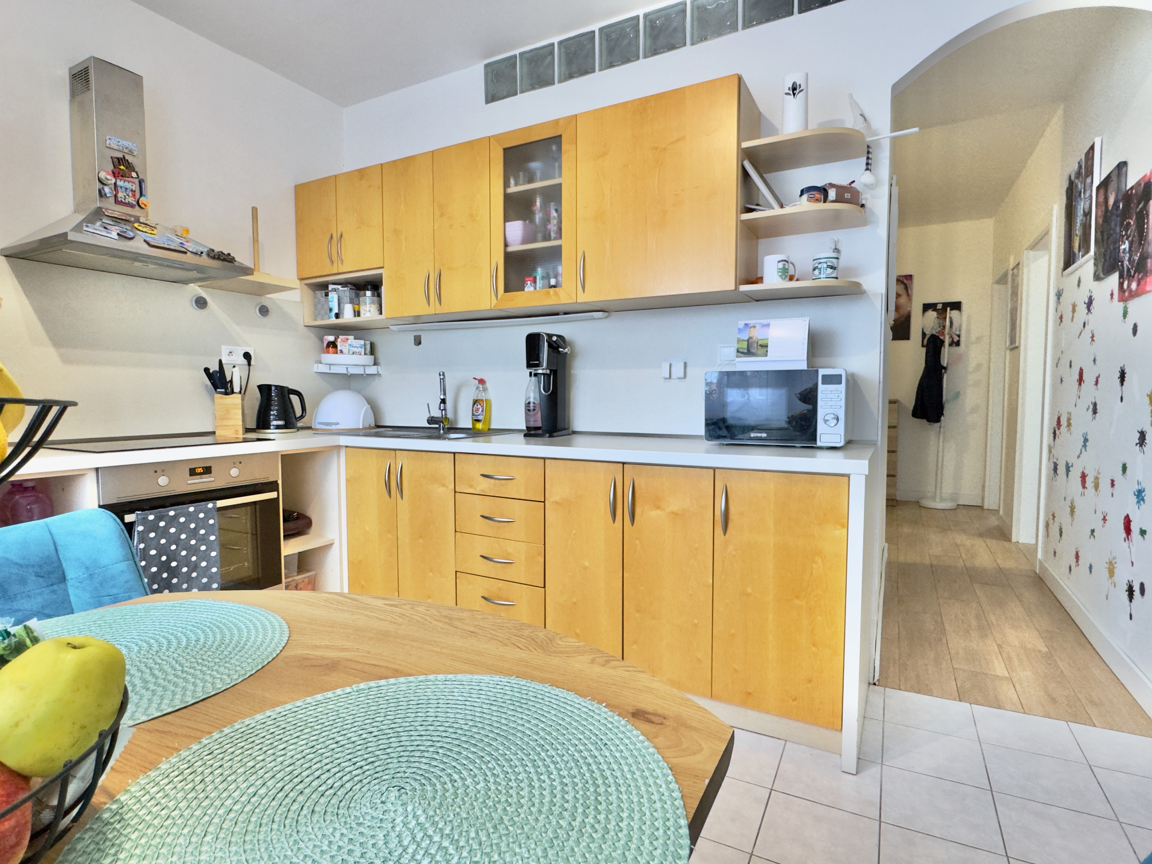 Exkluzívny, slnečný 3-izbový byt s dvomi lodžiami a výhľadom na zeleň, Pod Hájkom - Skalica