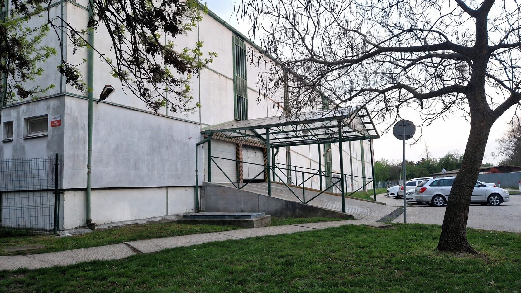 Samostatná garáž v garážovom dome – Lotyšská ul. Podunajské Biskupice