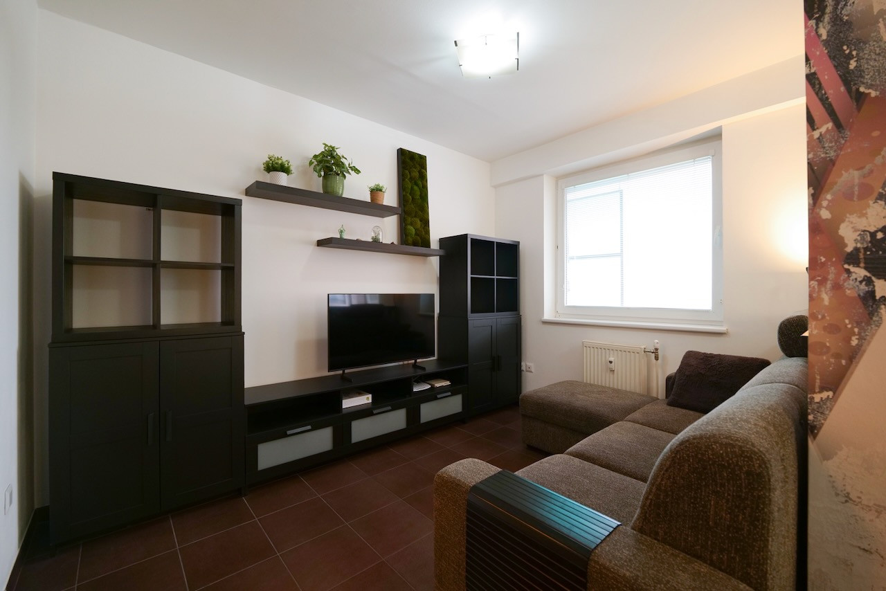 Kompletne zariadený 1,5i byt | Klimatizácia | Loggia | Garáž