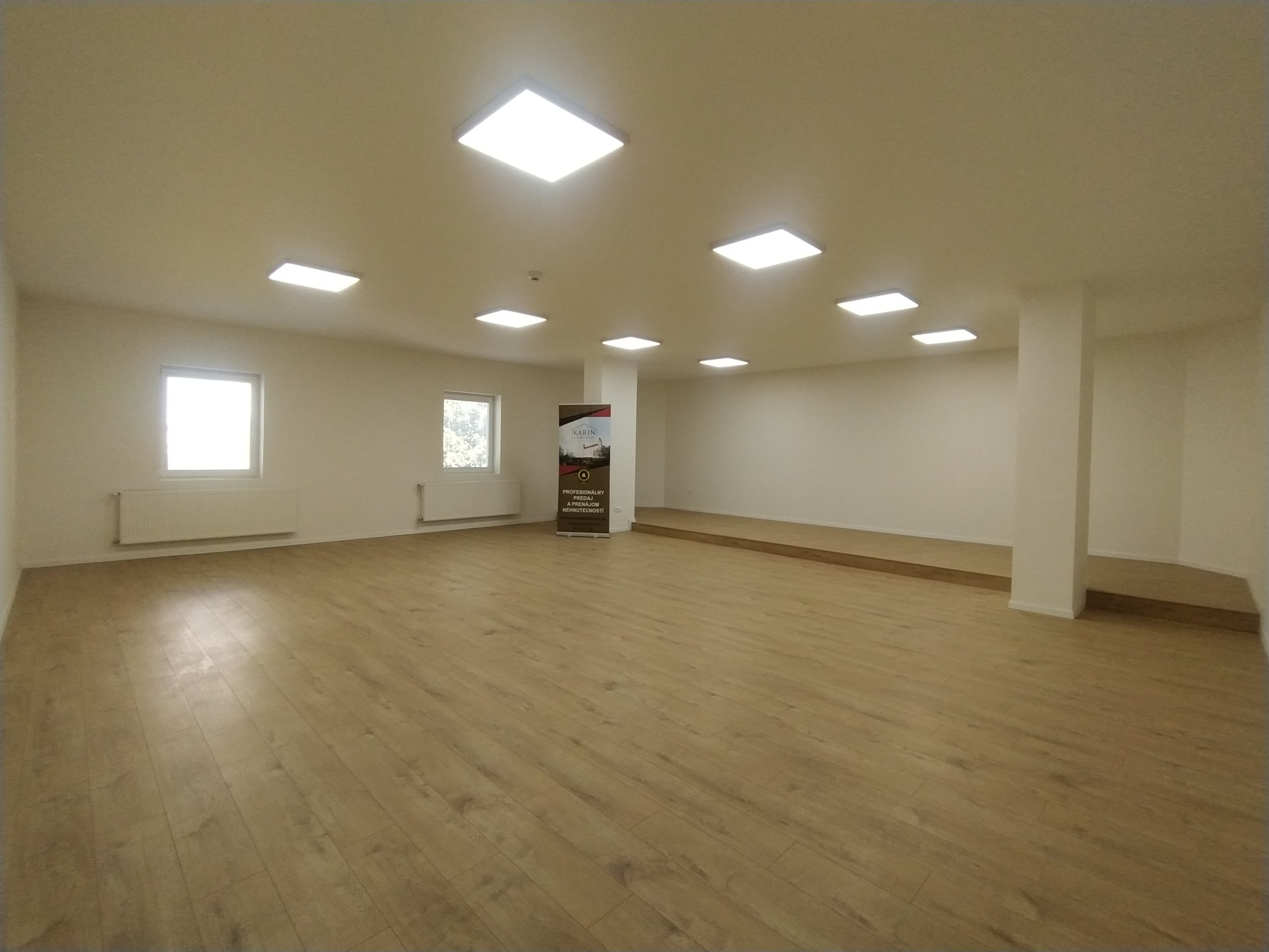 Prenájom viacúčelová miestnosť 86 m2, ul. Polianky, BA IV., Dúbravka.