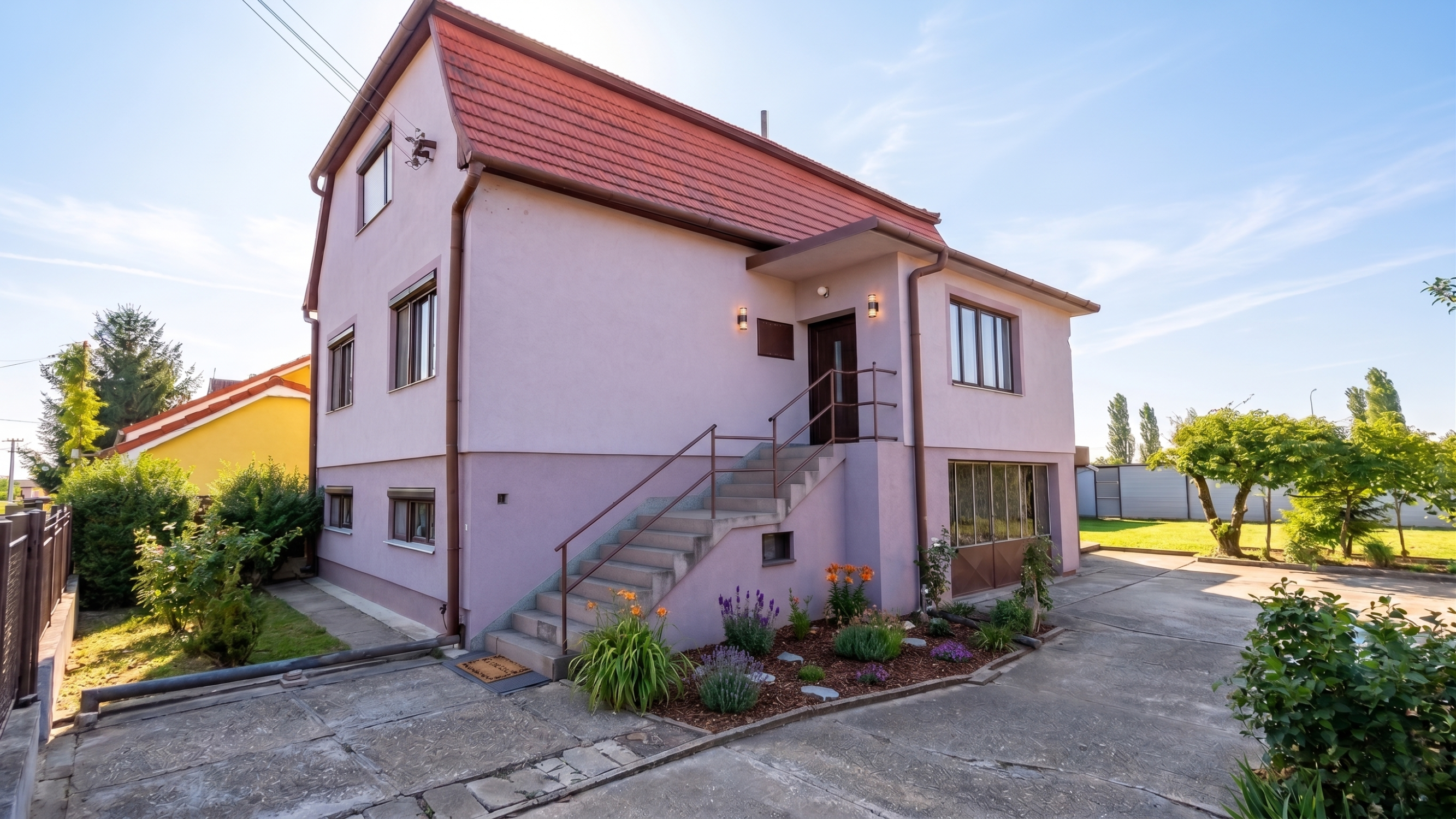 EXKLUZÍVNE na PREDAJ: Rodinný dom 4izbový, garáž, Bánov