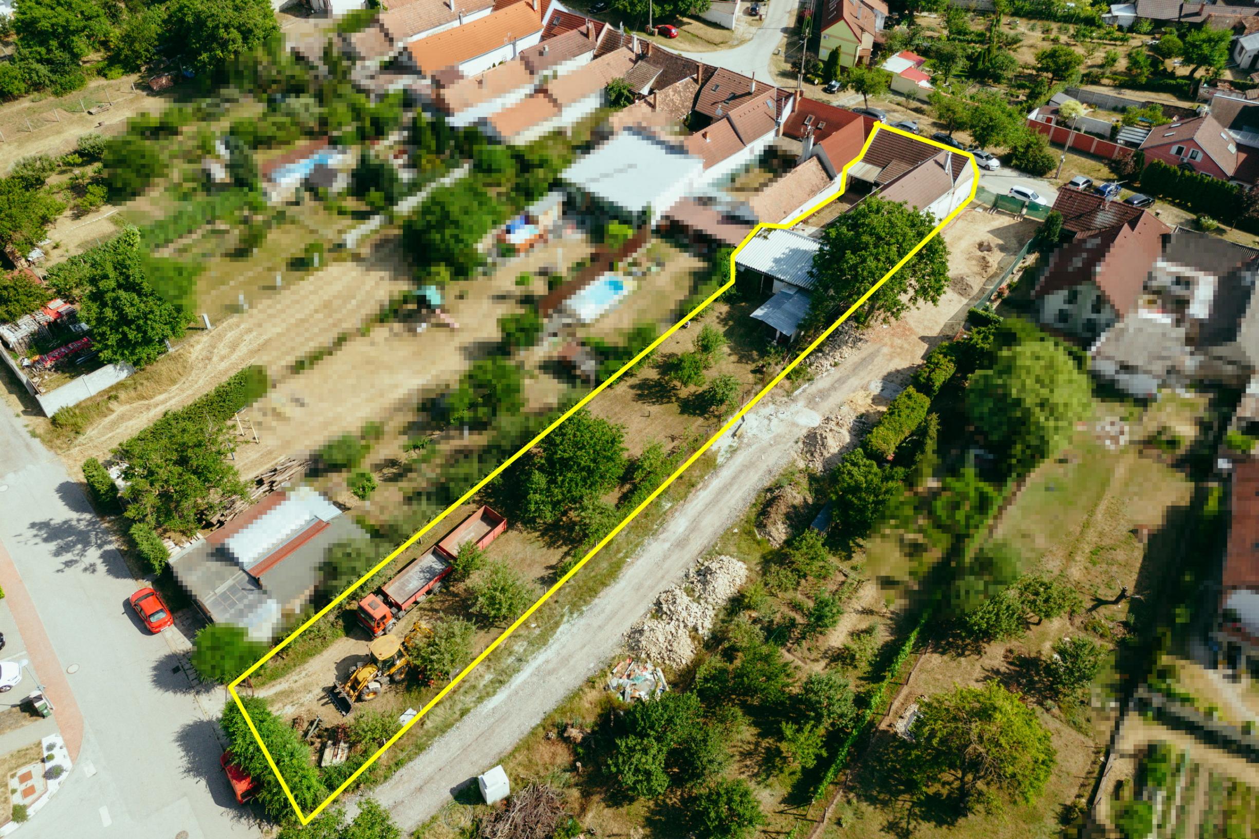 STAVEBNÝ POZEMOK 650 M², SKALICA - KRIVÉ KÚTY
