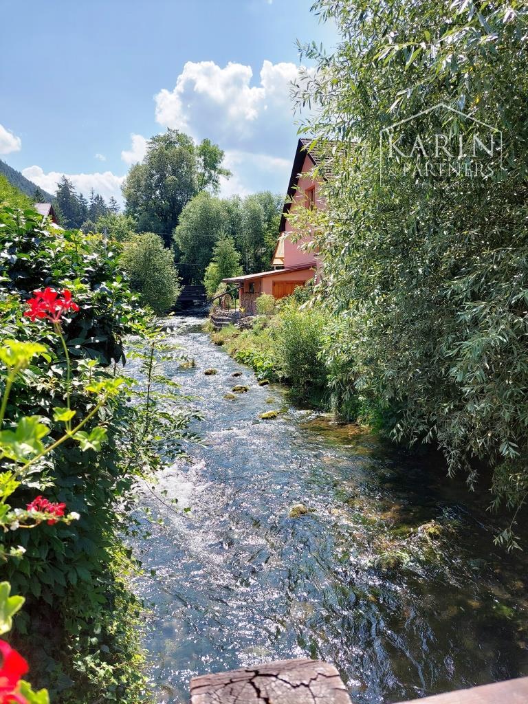 POZEMOK   2 374 m2  v Jánskej doline