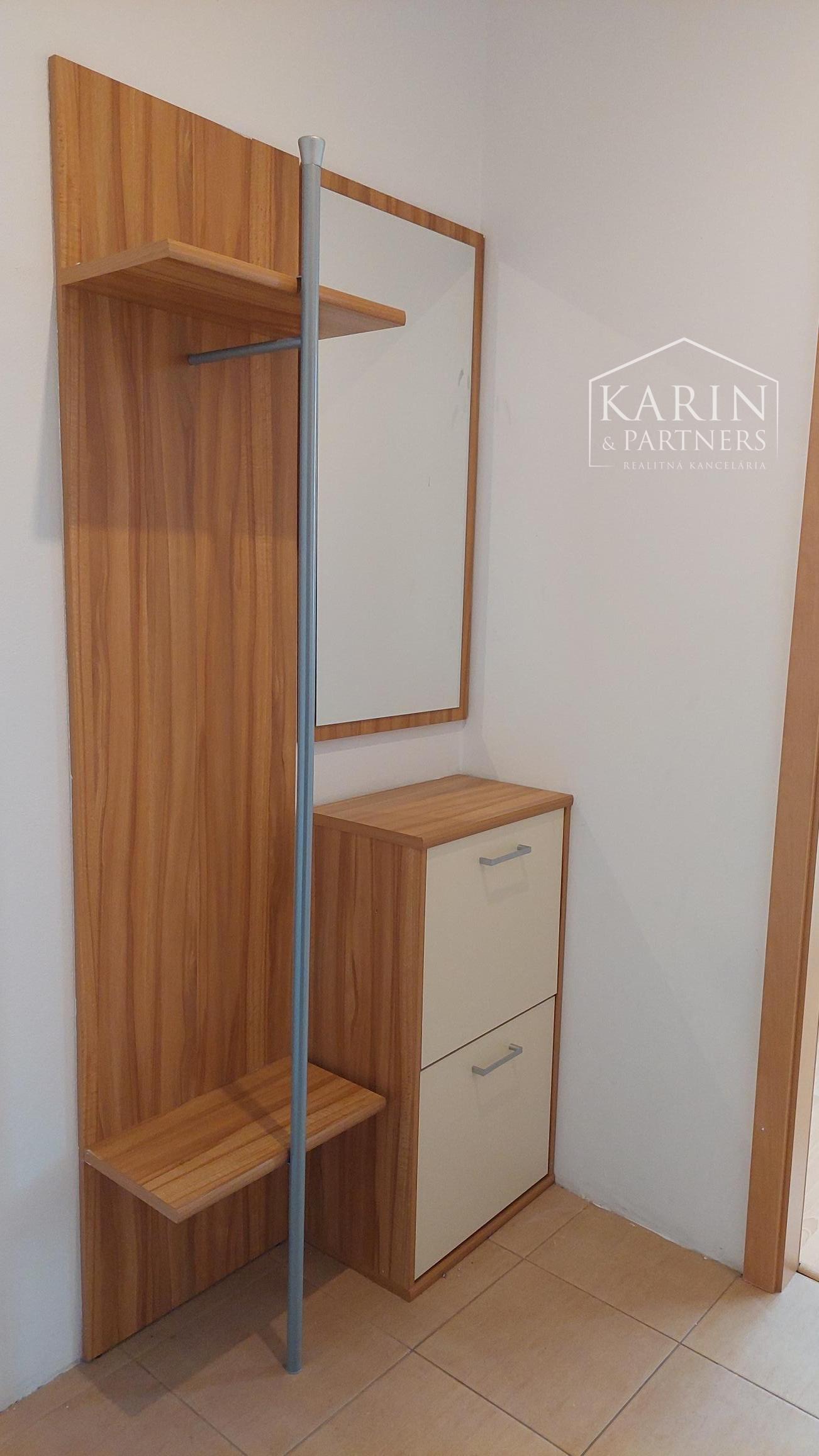 REZERVOVANÉ - 3 izbový mezanínový byt v Senci