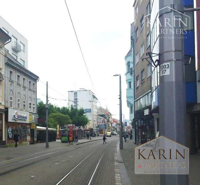 Prenájom – nebytové priestory - kancelárie 177m2 a 58m2 v historickej budove na Obchodnej ul. - Staré mesto– TOP PONUKA!