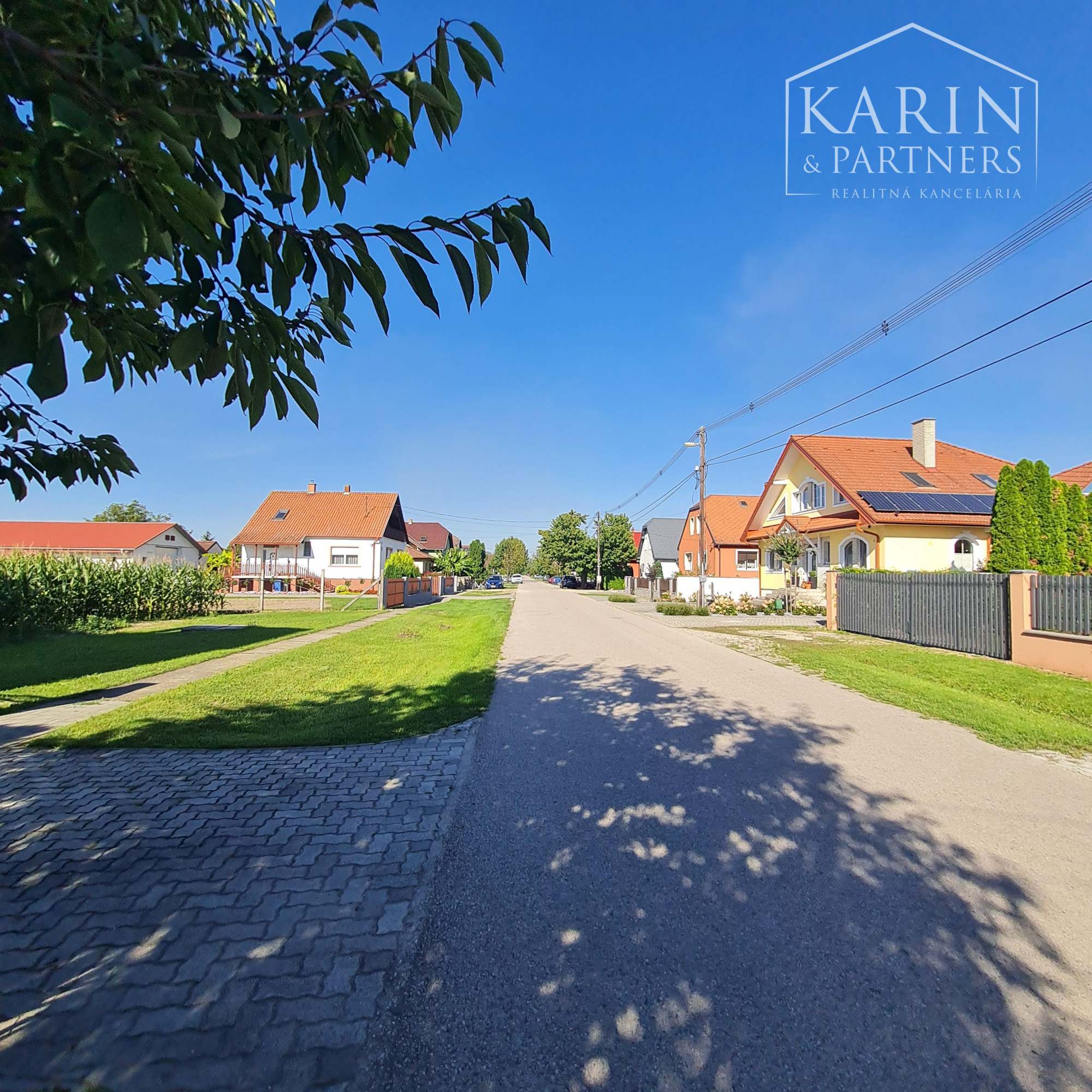 Predaj rodinný dom Dunakiliti - bývanie / podnikanie