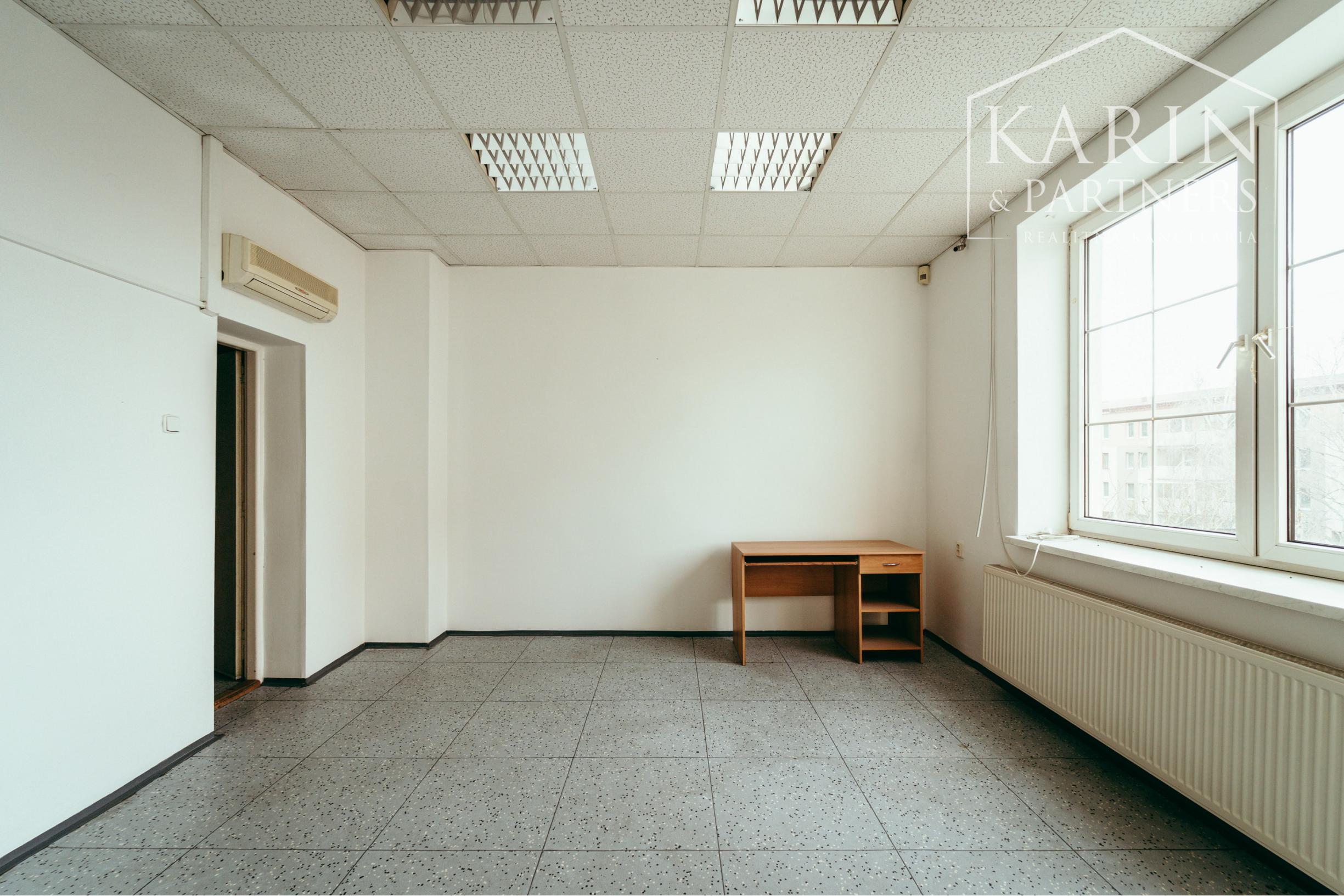 NA PREDAJ PODNIKATEĽSKÝ OBJEKT, HOLÍČ