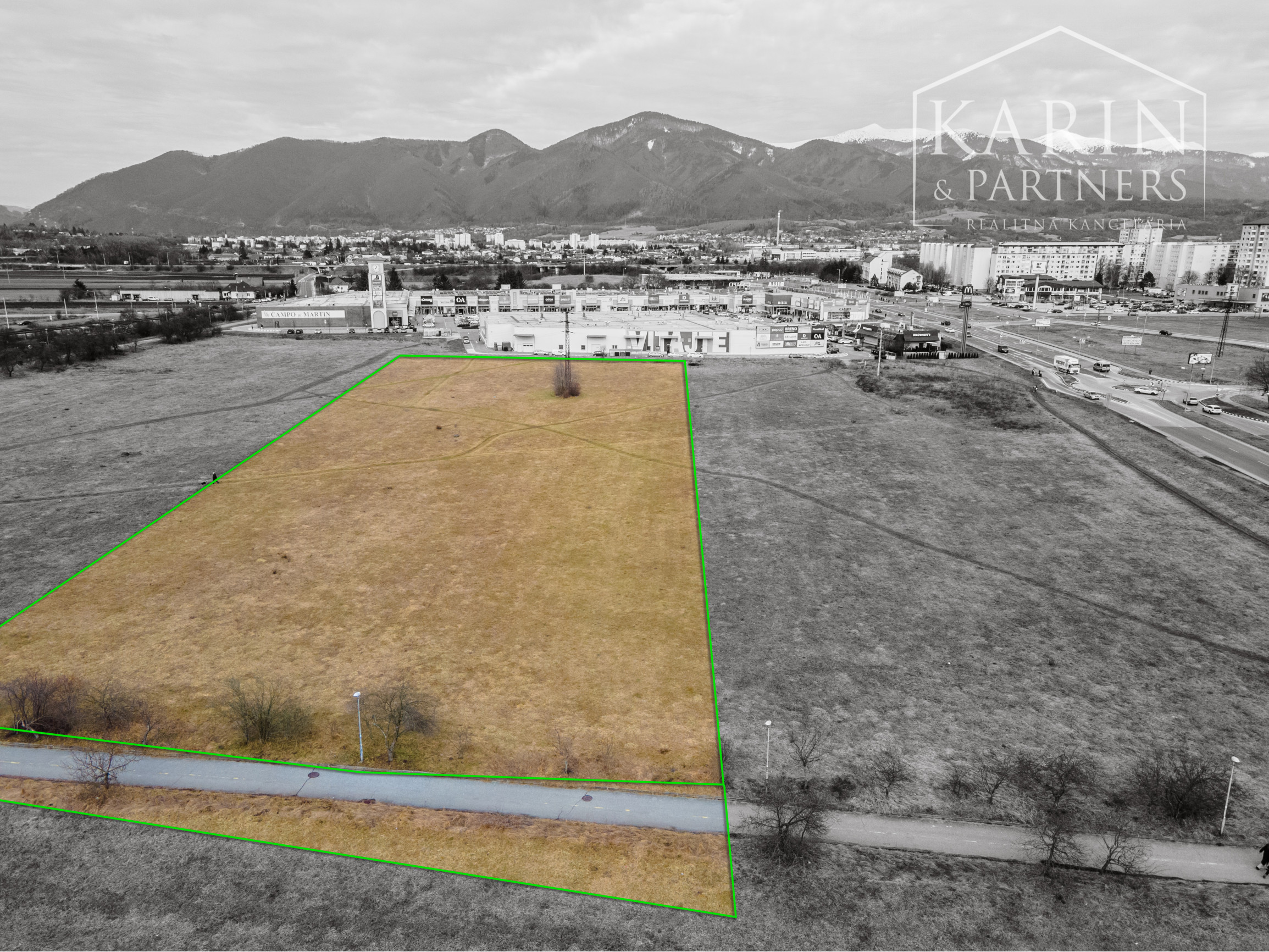 NA PREDAJ INVESTIČNÝ POZEMOK V MARTINE