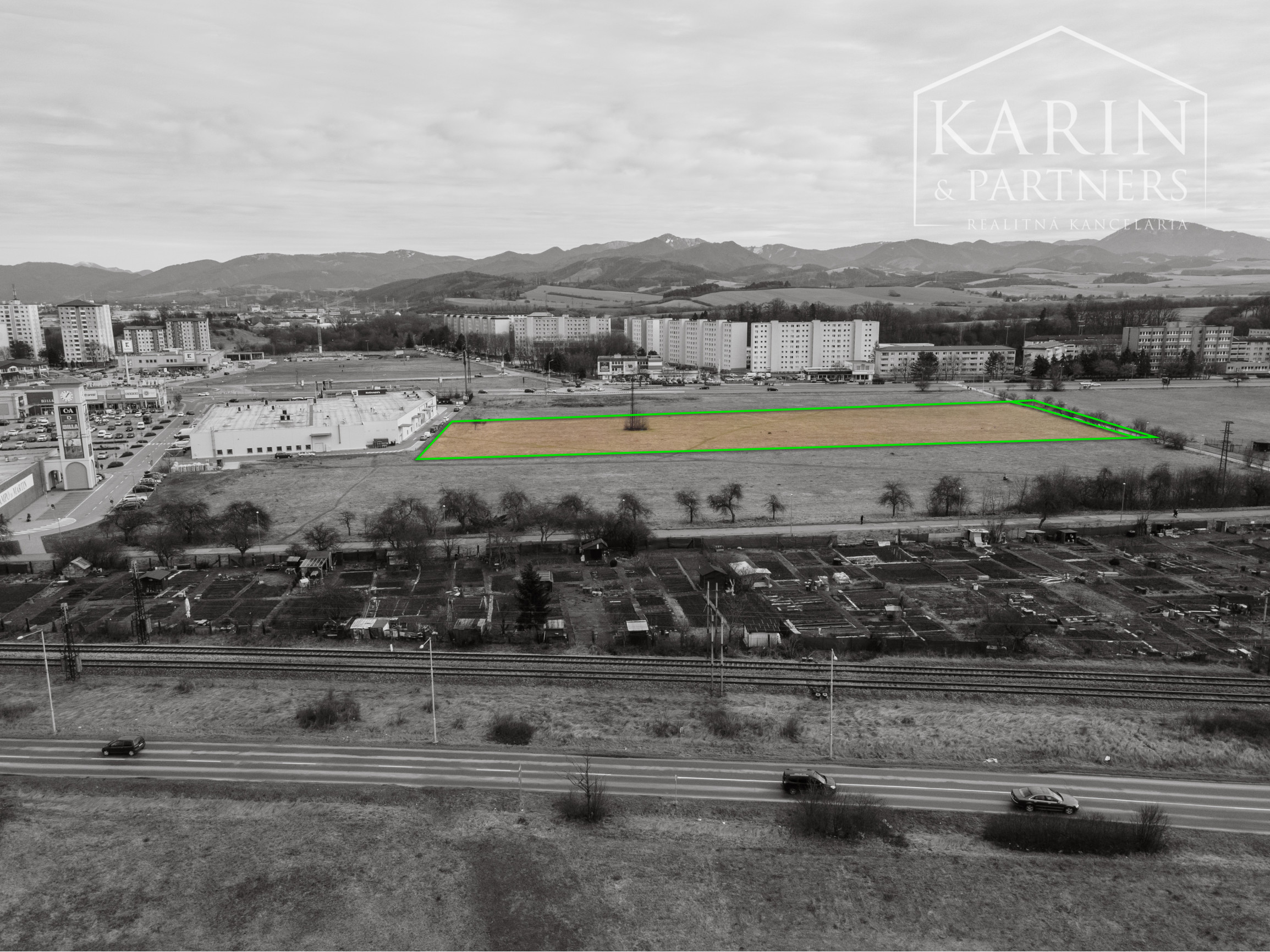 NA PREDAJ INVESTIČNÝ POZEMOK V MARTINE
